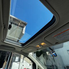 日産セレナ　C25型　ブロックタイヤなどカスタムの画像
