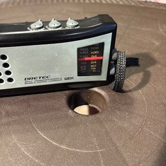 手回しコンパクトラジオの画像