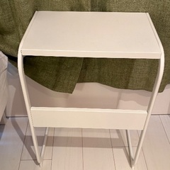 ミニテーブル　IKEA