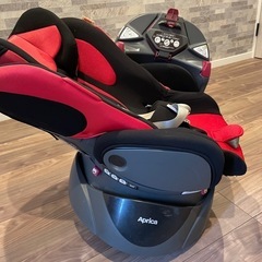 Aprica アップリカ　チャイルドシート・ベッドの画像