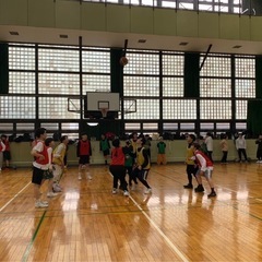 目指すは100点！？❤️‍🔥皆でバスケットボール🏀😆✨️ - スポーツ