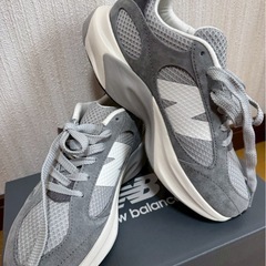 【新品】ニューバランスメンズスニーカーの画像