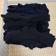 ＜決定＞大量の黒靴下の画像