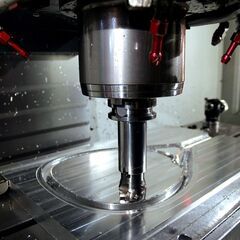 【厚木市金田】勤続プレートの製造加工・梱包のお仕事　月収26万円以上の画像