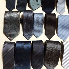 ネクタイ　25本　まとめ売り　シルク、麻、ポリエステルの画像