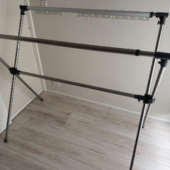 【お譲り先決まりました】室内物干し