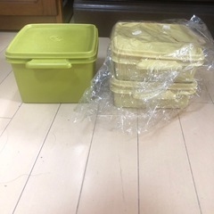 タッパーウェアウェア　ランチボックス3個まとめての画像
