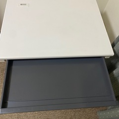 【取りに来てくれる方限定】オフィスデスクの画像