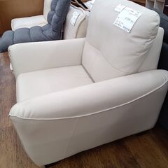 ★ジモティ割あり★  ソファー ホワイトベージュ H86×D89×W86 クリーニング済み MT4185の画像