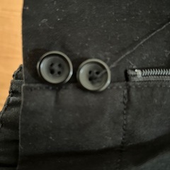 ユニクロ　テーパードパンツ　ハイウエストの画像