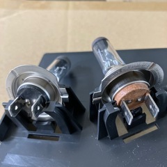 車のベッドライト　BOSCHの画像