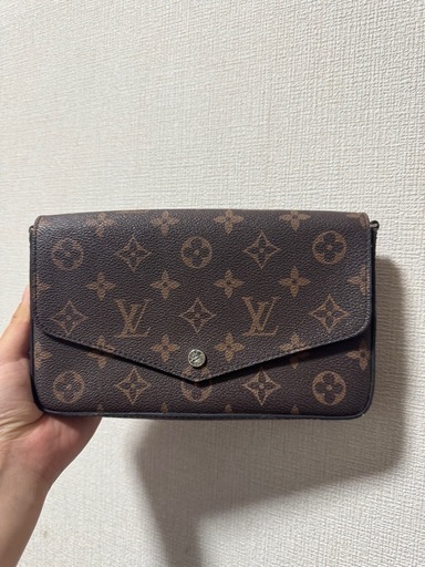 ショルダーバッグ VUITTON