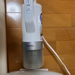 アイリスオーヤマ　布団クリーナー