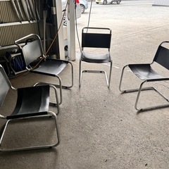 オフィス、事務所、店舗などに　イス4脚セット