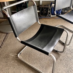 オフィス、事務所、店舗などに　イス4脚セットの画像