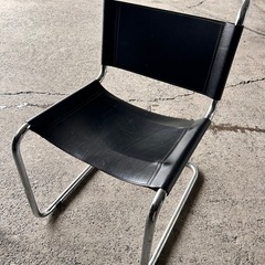 オフィス、事務所、店舗などに　イス4脚セットの画像