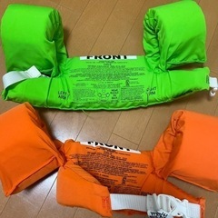 水遊び　アームヘルパー　子供用の画像