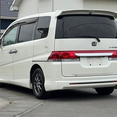 ホンダ ステップワゴン⭐️人気のミニバン⭐️8人乗り！広々空間！パワースライドドア　清掃済みの画像