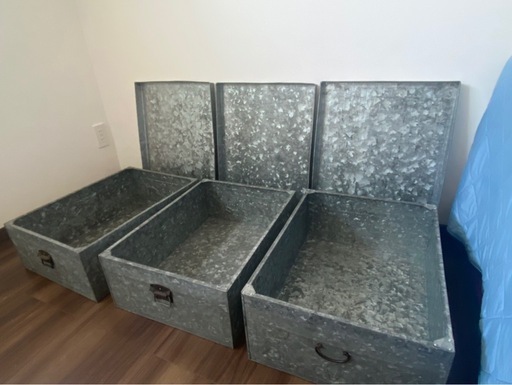 ブリキ収納ボックス