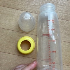 ベビーマグ　フィダー　哺乳瓶の画像