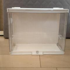 フィギュア　コレクションボックス
