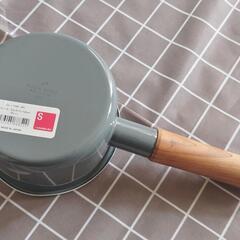 お値下げ 新品 野田琺瑯 クルール ミルクパン 12cm グレー 小鍋 片手鍋 ホーロー の画像