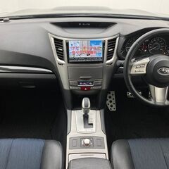 風はゴルフの最大の財産だ 風がいろいろ変化することによって ひとつのホールがいくつものホールとなるからだ / スバル レガシィツーリングワゴン 　２．５ＧＴ　ＥｙｅＳｉｇｈｔ　Ｓパッケージの画像