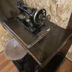 janome 　アンティーク　足踏みミシンの画像