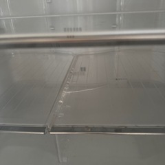 日立冷蔵庫の画像