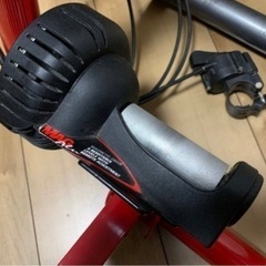 BONTRAGERホイール
タイヤ＋ELITEルームトレーナー(ローラー台)　の画像