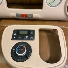 美品　ミラココア　オプションパネル　ピンク色　の画像