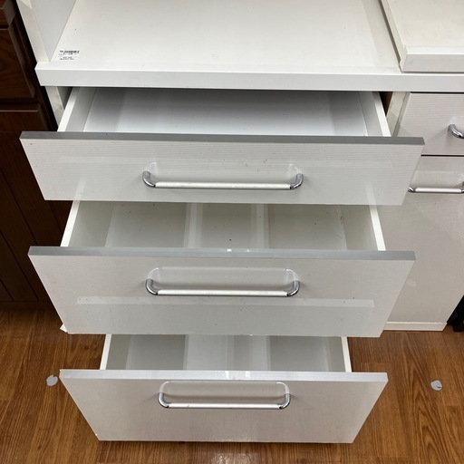 オープンラック　3枚扉　22,000円