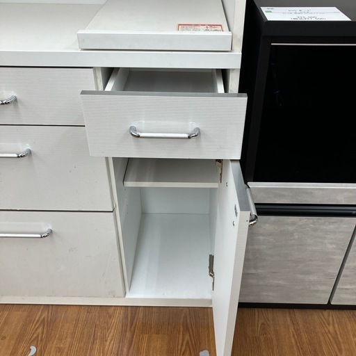 オープンラック　3枚扉　22,000円