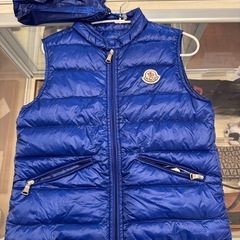 MONCLER モンクレール　ダウンベスト　キッズ　8Y130cm