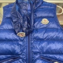 MONCLER モンクレールダウンベストキッズ8Y130cm (walea pueo