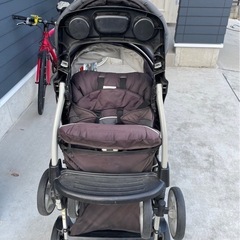 グレコ 縦型2人乗りベビーカーの画像