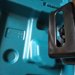 Makita JR188D本体と18Vバッテリー1コと刃5枚付の画像