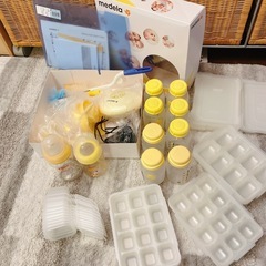 メデラ搾乳機　哺乳瓶　離乳食保存容器