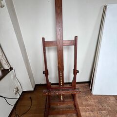 油絵用のイーゼル①　※2台出品しています