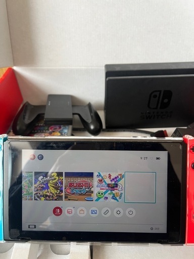 Nintendo Switchソフト10個付き
【美品】