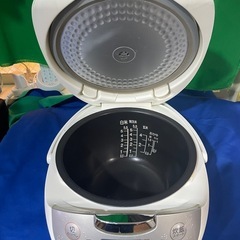 　決まりました　
炊飯器の画像