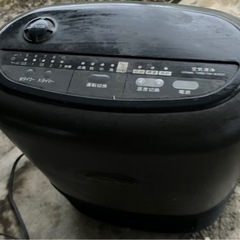 【4月24日引取最終】テレビ液晶、ブラウン管ジャンク、棚、ラック　ファンヒーター、無料／家具家電他、４月２４日処分の画像