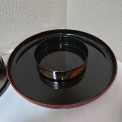 美品　漆器風回転オードブル　中央重箱３段重　とても豪華です！の画像