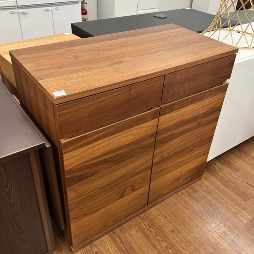 キャビネット　無印良品　ウォールナット材　8,800円