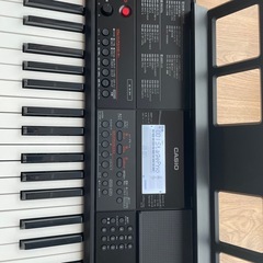 【美品】CASIO 電子キーボード  CT-X700の画像