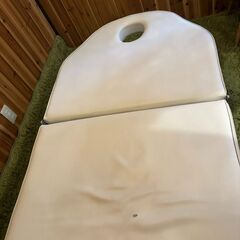 エステ用ベッドの画像
