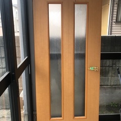 木製　室内ドア　ガラス入り　
枠材無し