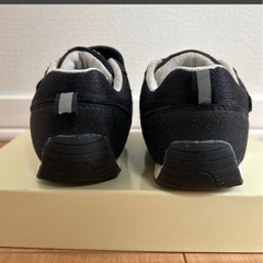 キッズ　子供　スニーカー　15cmの画像
