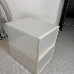 【0円】衣装ケース② 2個セットの画像