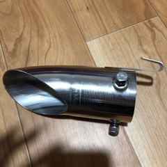 新品50プリウス　モデリスタマフラーカッター